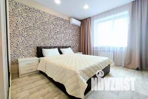 2-к квартира, посуточно, 52м2, 8/12 этаж