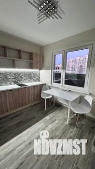 1-к квартира, посуточно, 34м2, 2/8 этаж