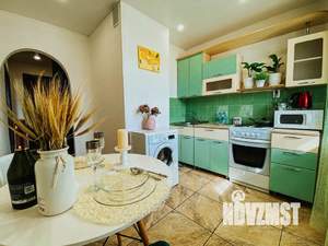 1-к квартира, посуточно, 35м2, 2/10 этаж