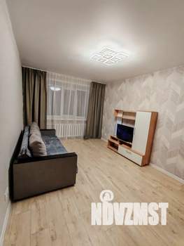 1-к квартира, посуточно, 44м2, 3/12 этаж