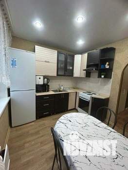 2-к квартира, посуточно, 54м2, 1/1 этаж