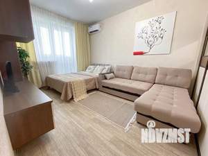 1-к квартира, посуточно, 35м2, 1/1 этаж