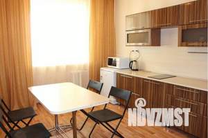 1-к квартира, посуточно, 63м2, 12/12 этаж