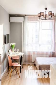 Студия квартира, посуточно, 25м2, 18/24 этаж