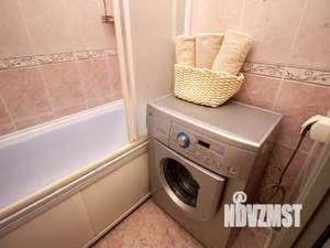 1-к квартира, посуточно, 52м2, 1/1 этаж