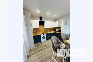 1-к квартира, посуточно, 35м2, 5/24 этаж