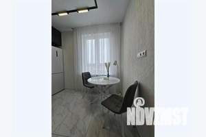 2-к квартира, посуточно, 45м2, 20/24 этаж