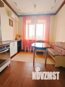 1-к квартира, посуточно, 40м2, 6/9 этаж