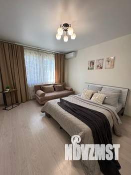 1-к квартира, посуточно, 40м2, 4/9 этаж