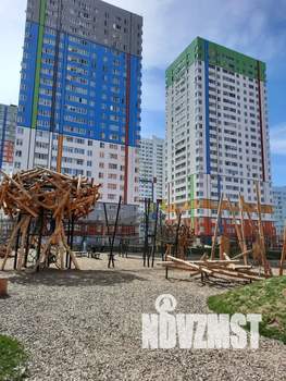 Студия квартира, посуточно, 35м2, 19/24 этаж