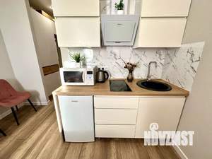 Студия квартира, посуточно, 25м2, 16/24 этаж