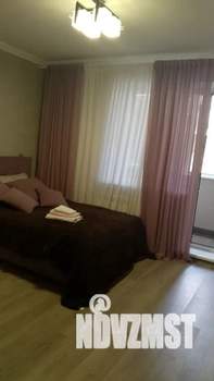 1-к квартира, посуточно, 50м2, 1/9 этаж