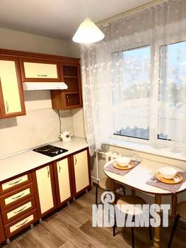 1-к квартира, посуточно, 37м2, 3/9 этаж