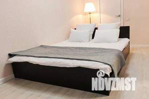 2-к квартира, посуточно, 40м2, 1/15 этаж