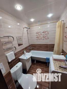 1-к квартира, посуточно, 35м2, 6/18 этаж