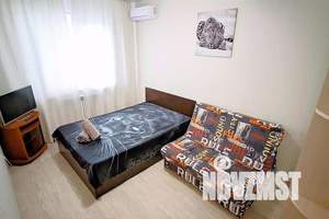 1-к квартира, посуточно, 40м2, 2/3 этаж