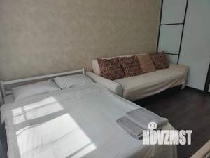 1-к квартира, посуточно, 36м2, 1/1 этаж