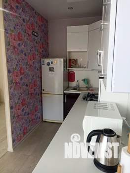 1-к квартира, посуточно, 42м2, 4/4 этаж