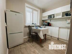 1-к квартира, посуточно, 40м2, 7/10 этаж