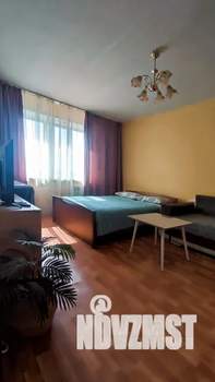 1-к квартира, посуточно, 36м2, 6/9 этаж