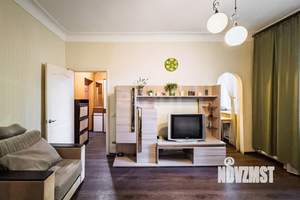 2-к квартира, вторичка, 38м2, 2/2 этаж