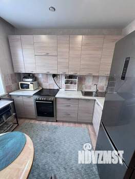 3-к квартира, вторичка, 63м2, 8/9 этаж