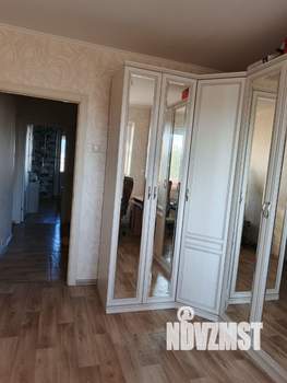 3-к квартира, вторичка, 63м2, 9/9 этаж