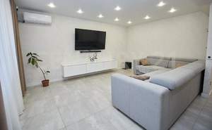 3-к квартира, вторичка, 76м2, 1/18 этаж