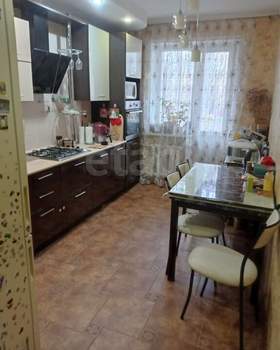 3-к квартира, вторичка, 64м2, 2/10 этаж