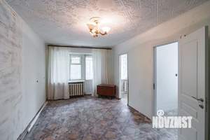 3-к квартира, вторичка, 42м2, 2/5 этаж