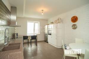 3-к квартира, вторичка, 116м2, 9/9 этаж