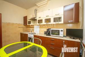 3-к квартира, вторичка, 93м2, 2/4 этаж