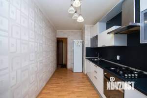 2-к квартира, вторичка, 58м2, 1/10 этаж