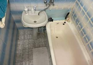 2-к квартира, вторичка, 47м2, 1/9 этаж