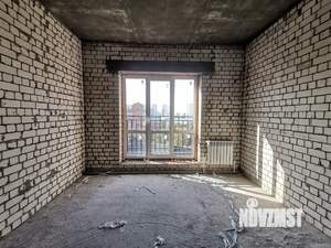 3-к квартира, вторичка, 102м2, 4/5 этаж