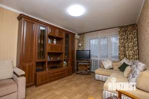 2-к квартира, вторичка, 54м2, 1/9 этаж