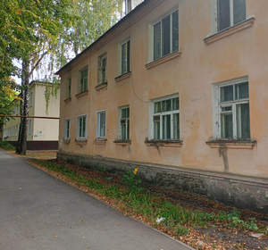 2-к квартира, вторичка, 43м2, 1/2 этаж