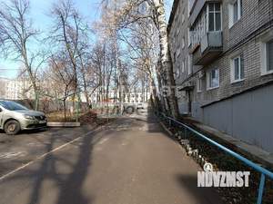 2-к квартира, вторичка, 44м2, 1/4 этаж