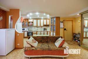 3-к квартира, вторичка, 69м2, 1/10 этаж