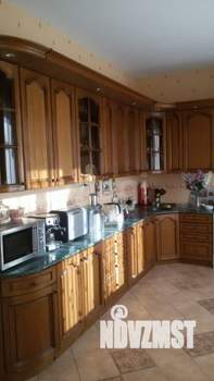 4-к квартира, вторичка, 136м2, 3/3 этаж