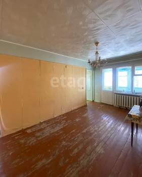 4-к квартира, вторичка, 59м2, 5/5 этаж
