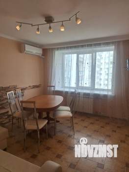 4-к квартира, вторичка, 82м2, 5/5 этаж