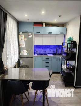 2-к квартира, вторичка, 42м2, 3/3 этаж