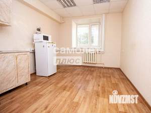 3-к квартира, вторичка, 109м2, 1/9 этаж