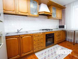 4-к квартира, вторичка, 131м2, 5/6 этаж