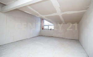 Студия квартира, вторичка, 135м2, 3/3 этаж