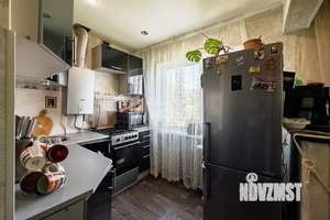 3-к квартира, вторичка, 58м2, 5/5 этаж