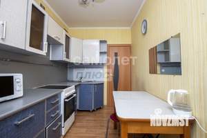 3-к квартира, вторичка, 65м2, 9/9 этаж