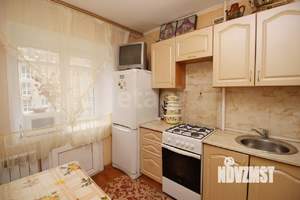 2-к квартира, вторичка, 46м2, 3/5 этаж