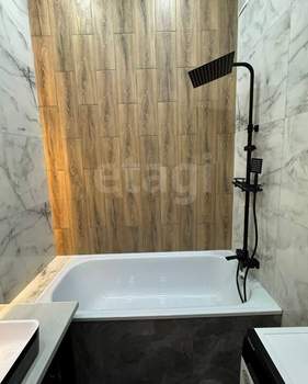 2-к квартира, вторичка, 56м2, 4/4 этаж